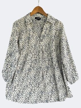 🎉5 for $45🎉 IN studio top blouse shirt size 1X